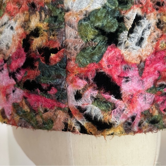 Handmade Artsy Vest Size L/XL Floral Textured Fiber Art To Wear Topper - Picture 4 of 7